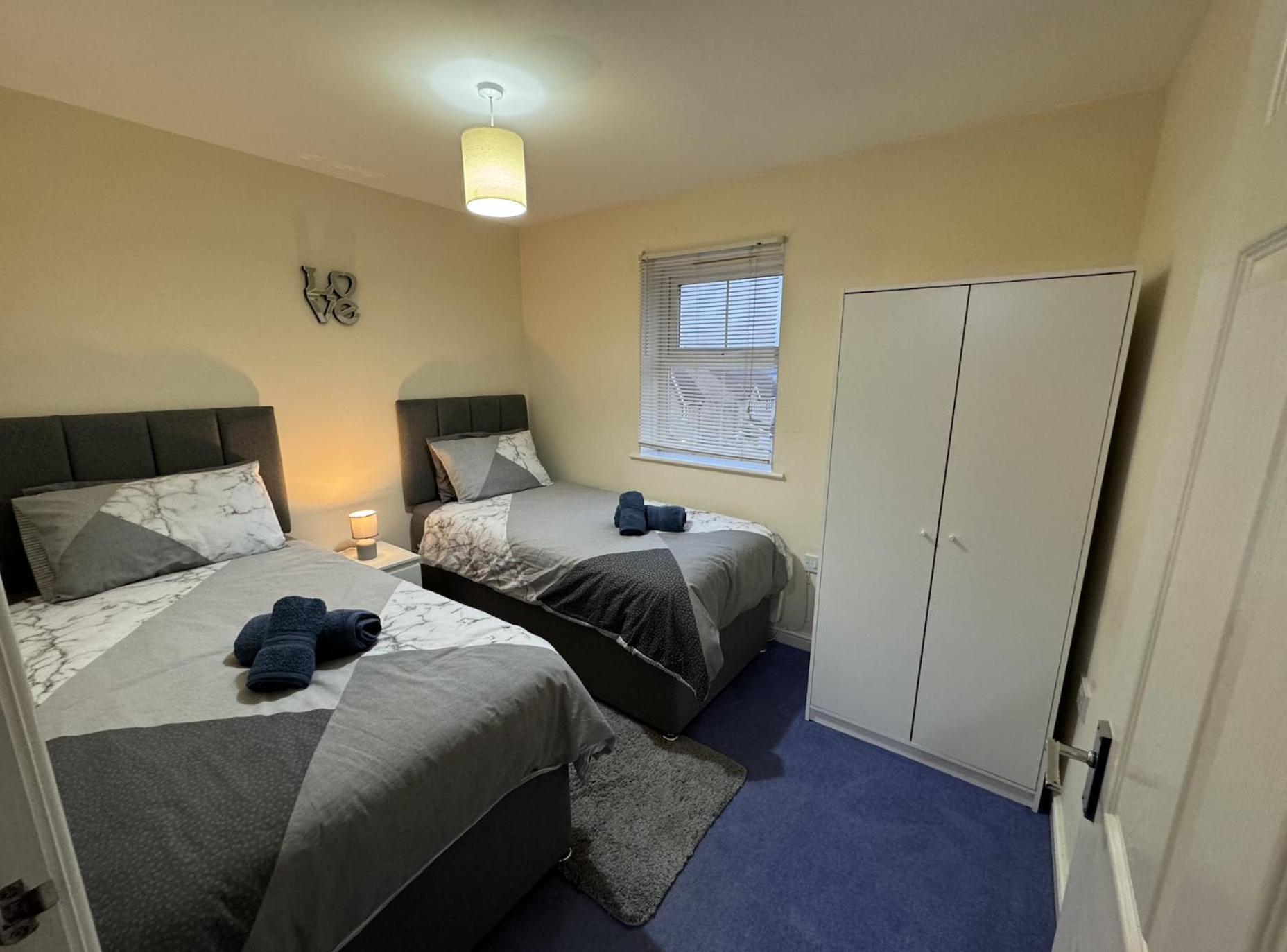 Modern Penthouse Leilighet Wellingborough Eksteriør bilde
